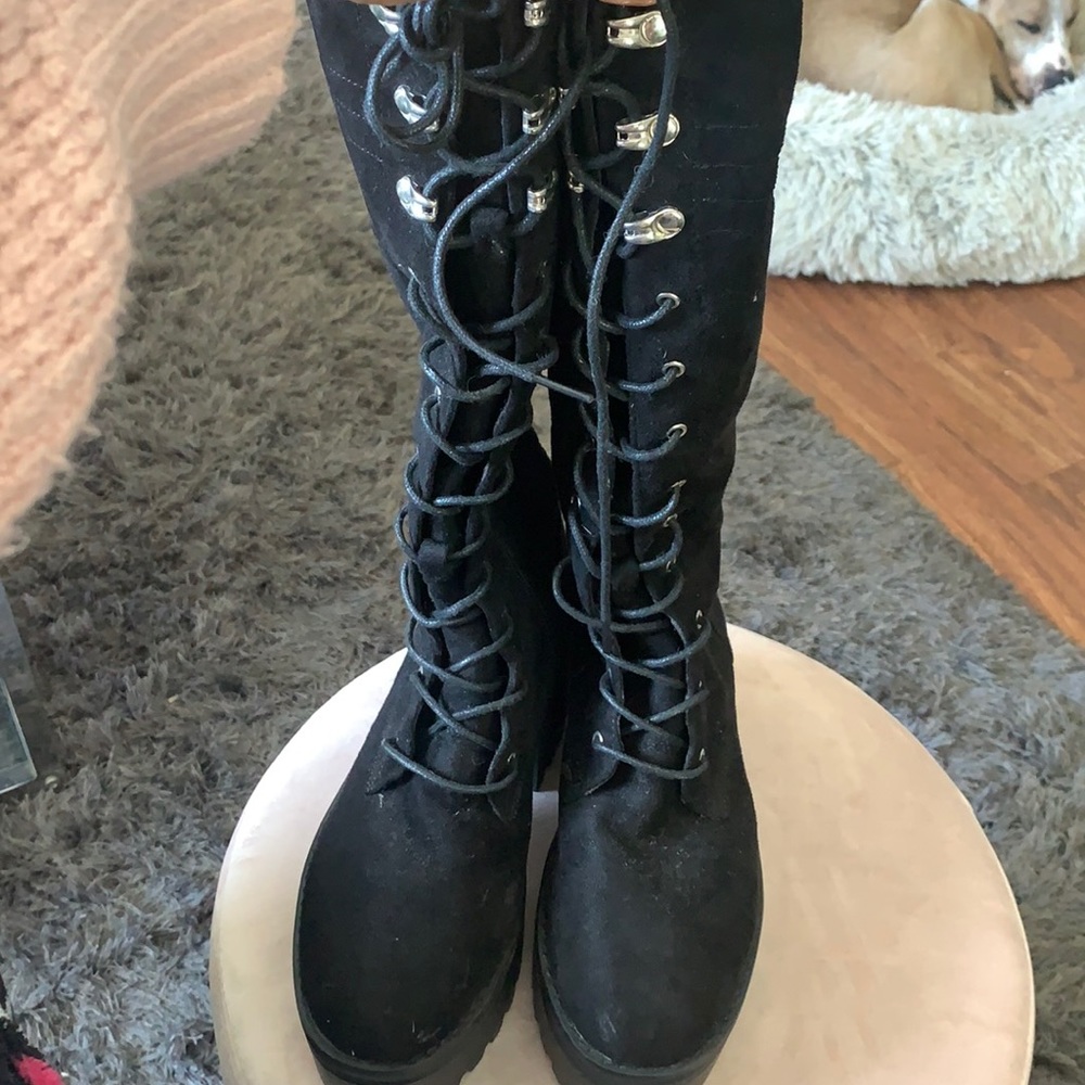 Forever 21 Chunky Suede Boots